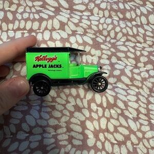 Apple Jacks Green Toy Van
